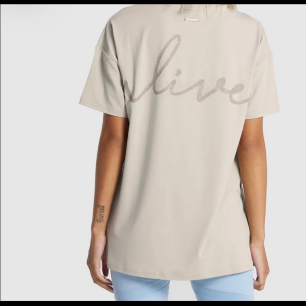 Whitney  oversized Tee